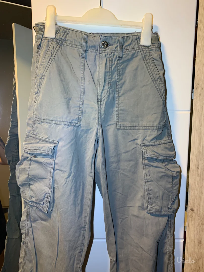 Bershka - cargo pantalone