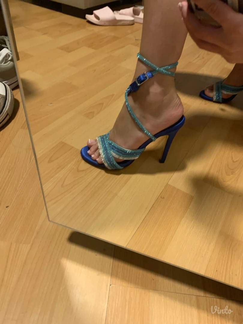 Ženske sandale na štiklu