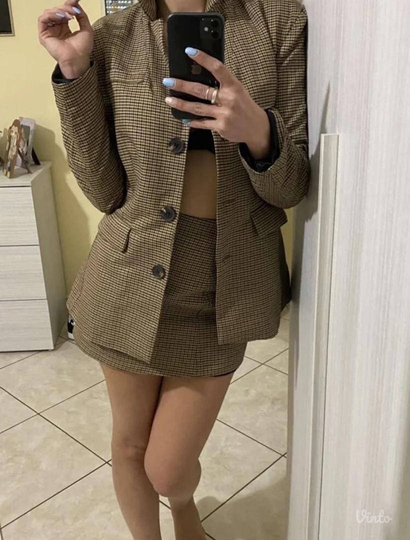 Komplet sako i suknja