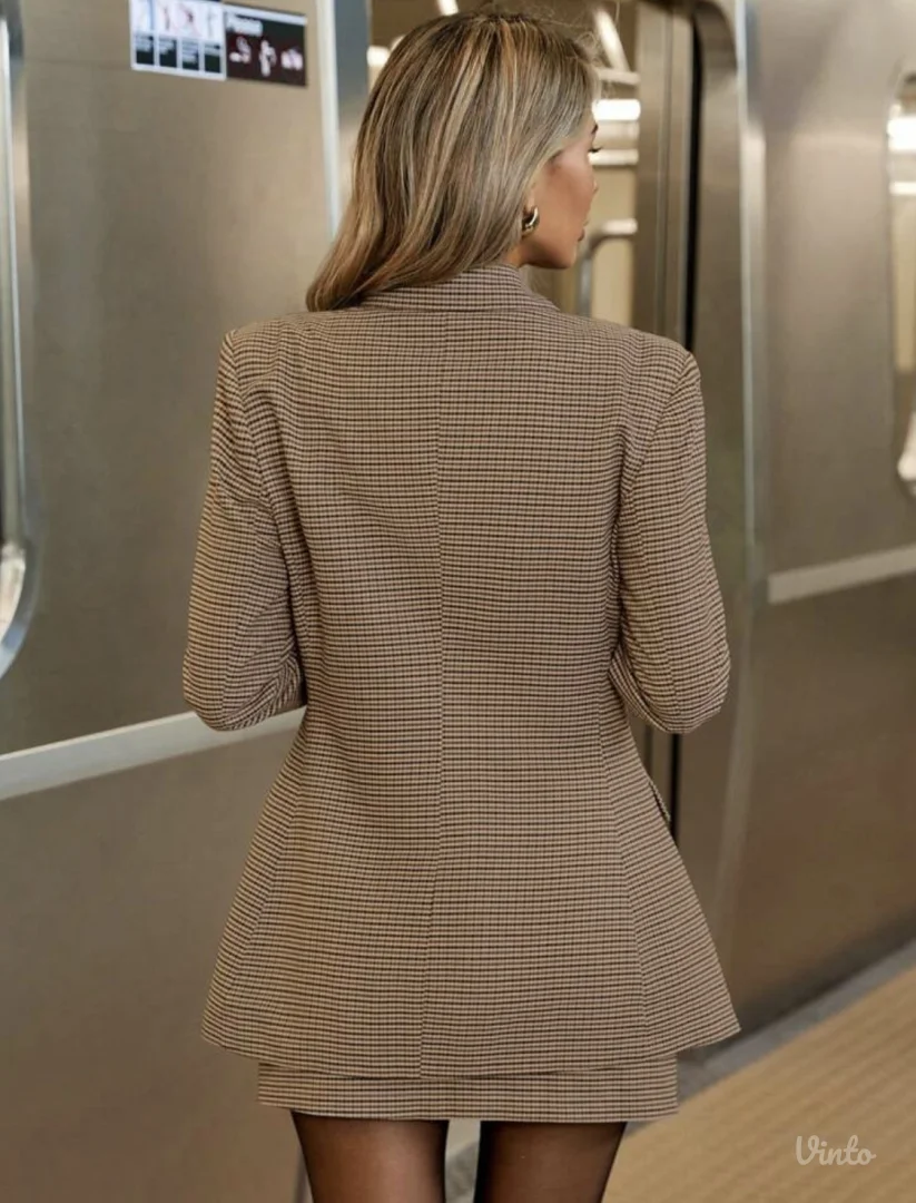 Komplet sako i suknja