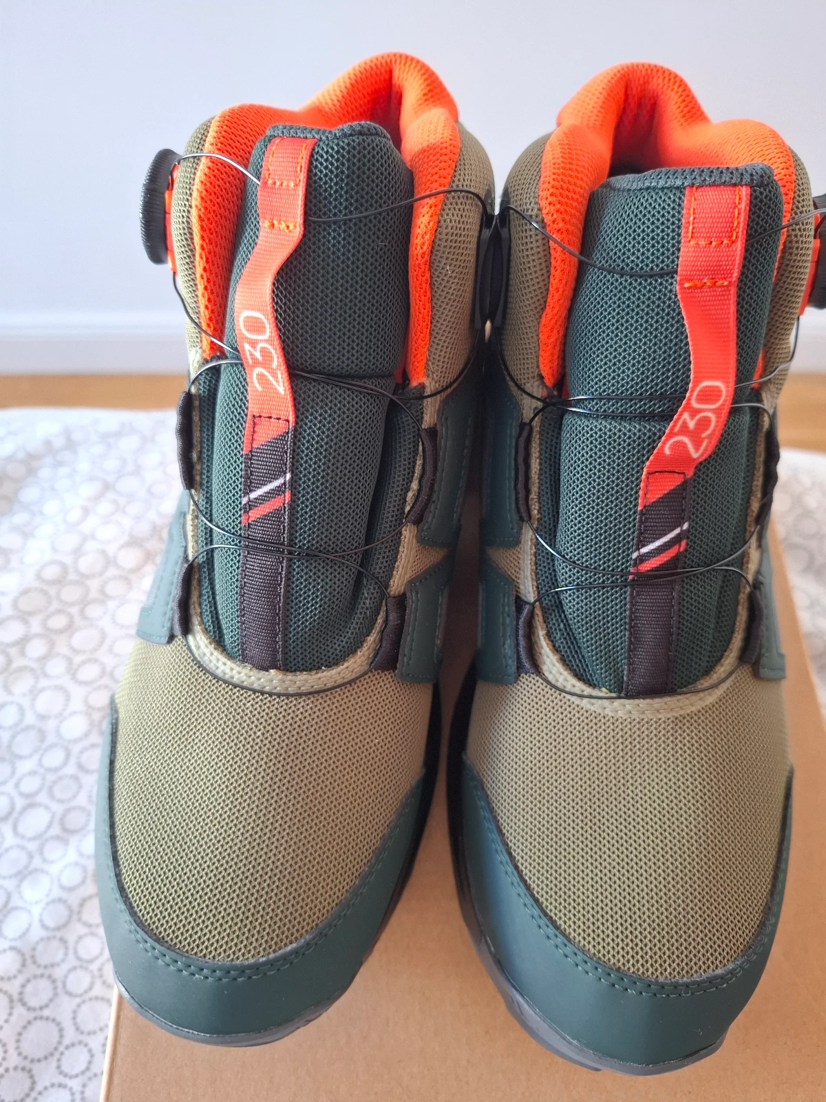 Adidas Terrex patike NOVO (veličina 40)