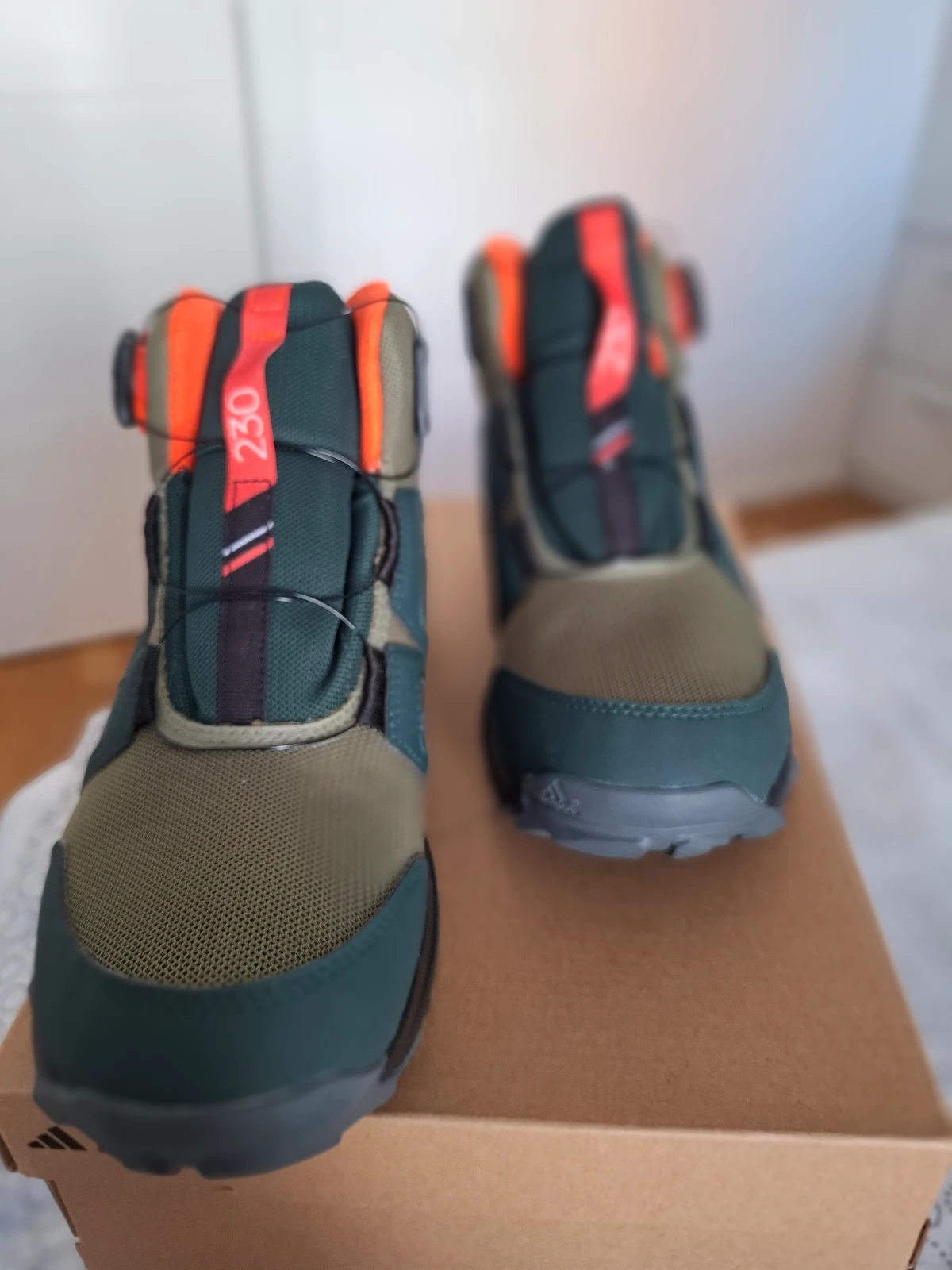 Adidas Terrex patike NOVO (veličina 40)