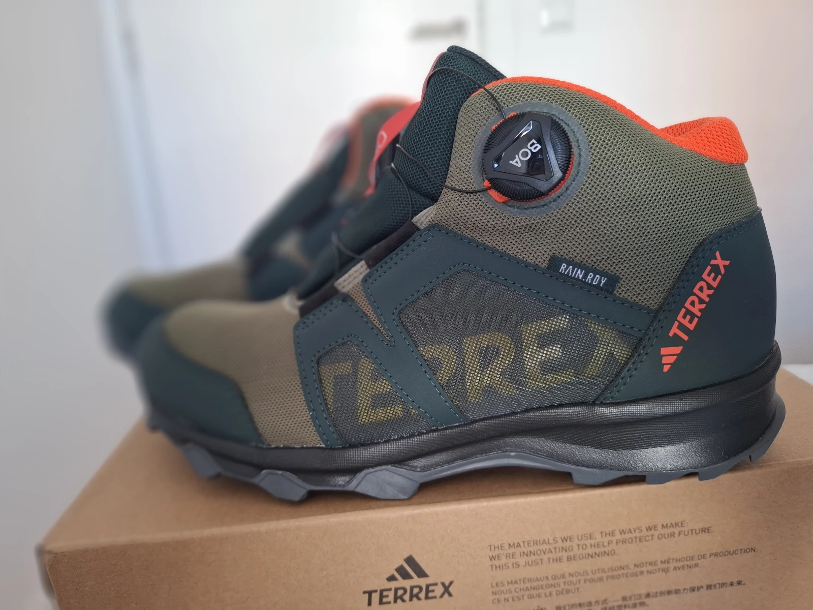 Adidas Terrex patike NOVO (veličina 40)