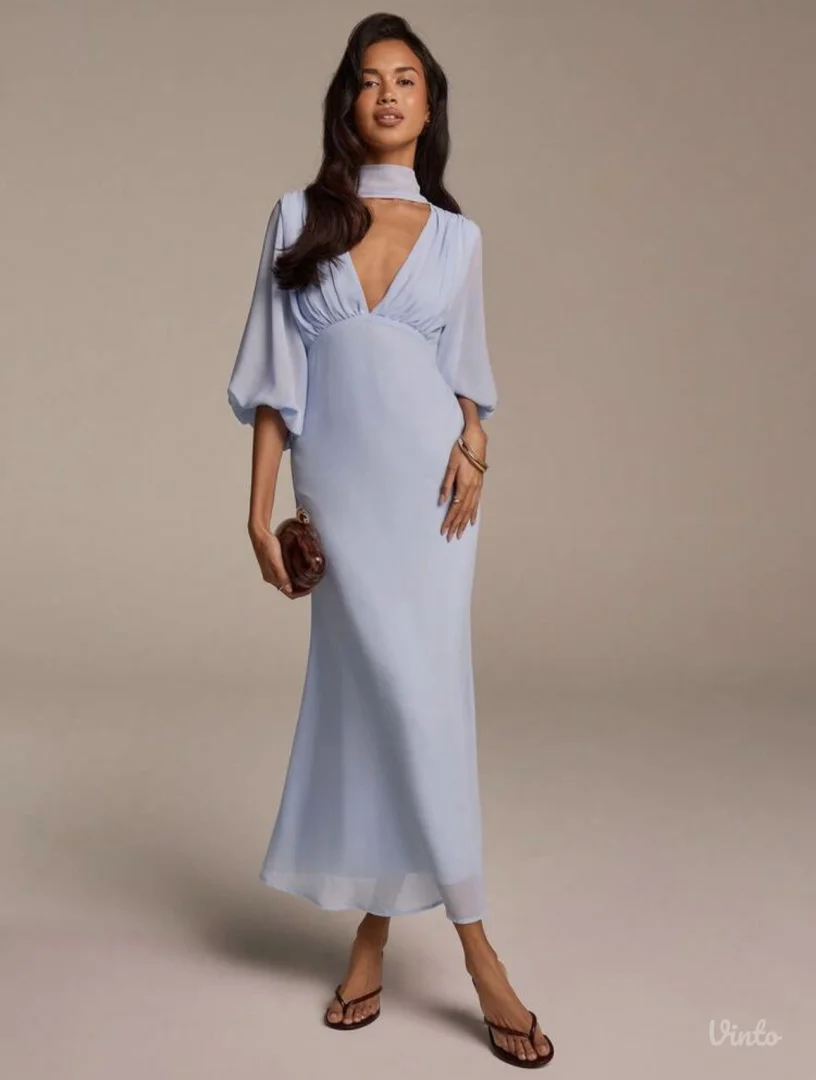 Nova haljina sa etiketom