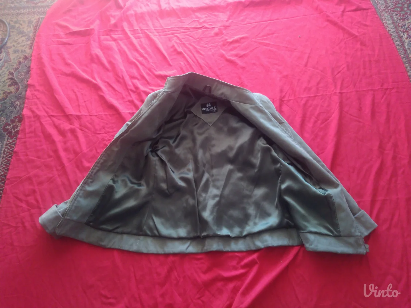 38 velicina sivozelena prolecna jakna