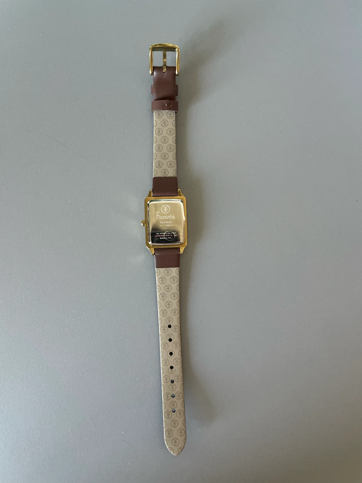 Freelook Paris watch