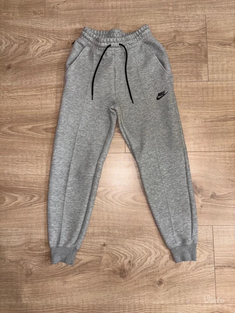 Nike Tech Fleece Trenerka