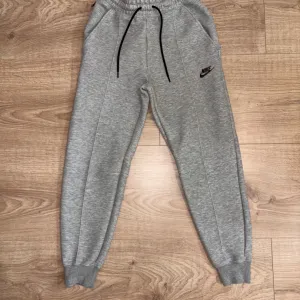 Nike Tech Fleece Trenerka