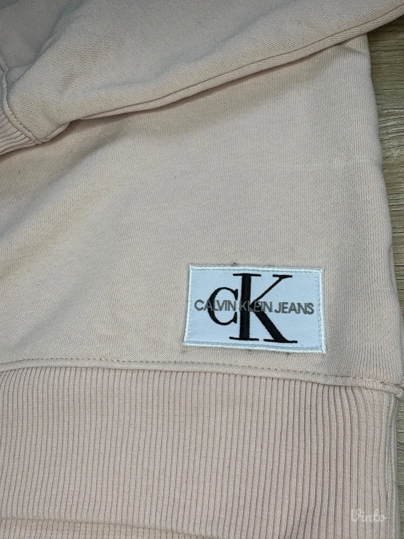 Calvin Klein Dzemper