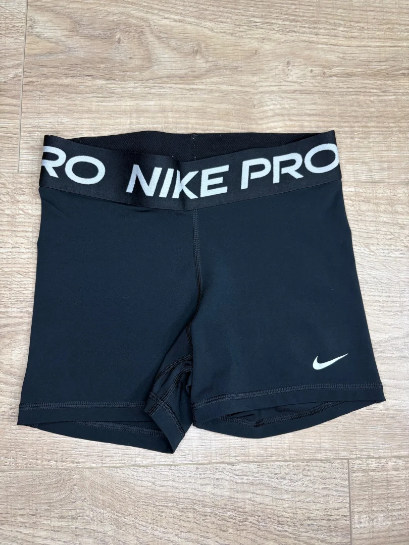 Nike Pro Sorc