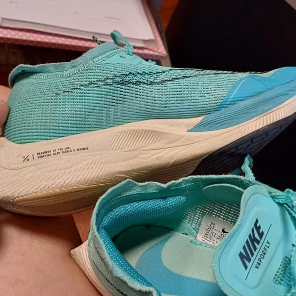 NIKE ZOOMX VAPORFLY NEXT% 2