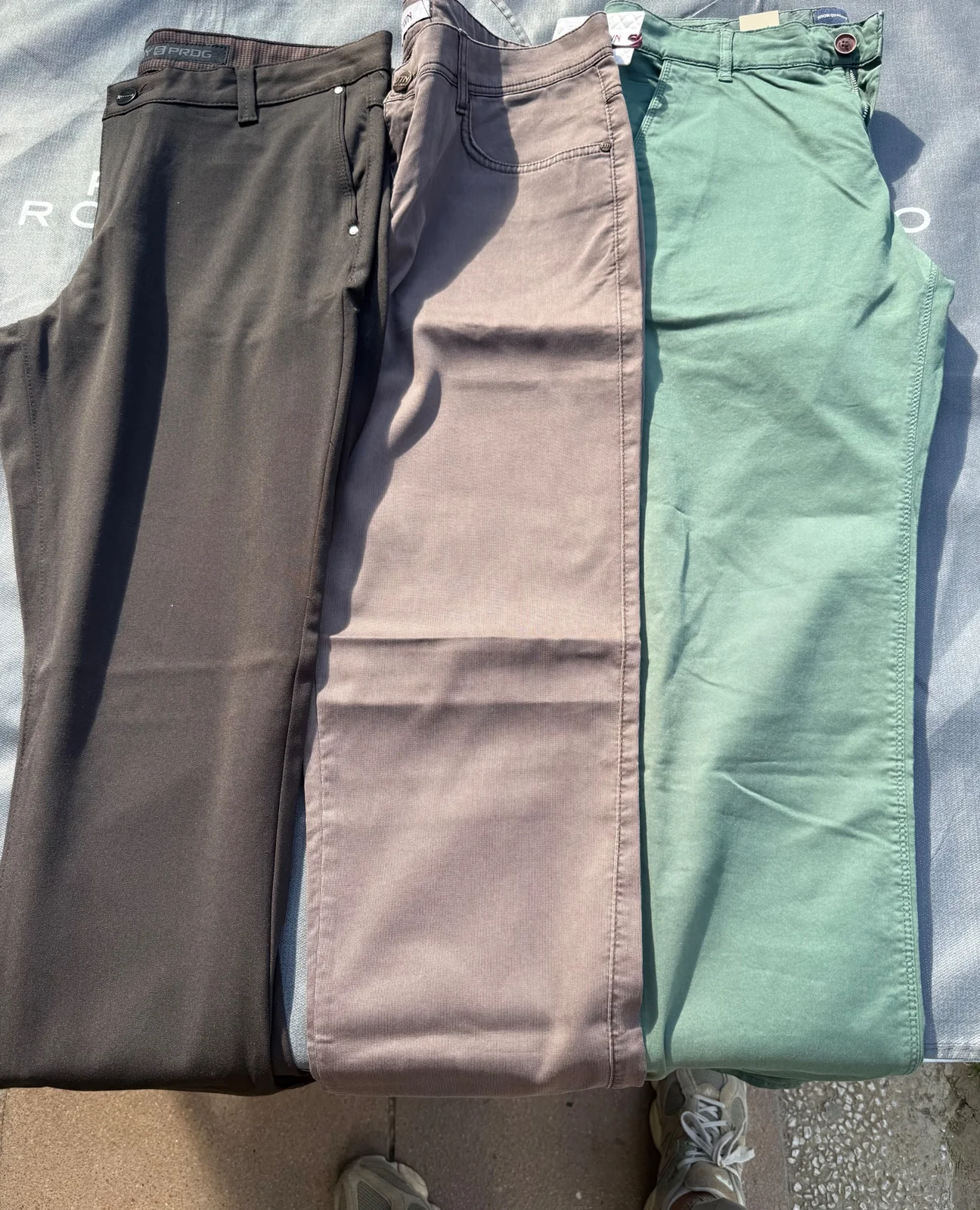 Muske pantalone vise modela