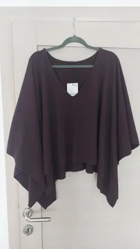 Zara ponco nov sa etiketom
