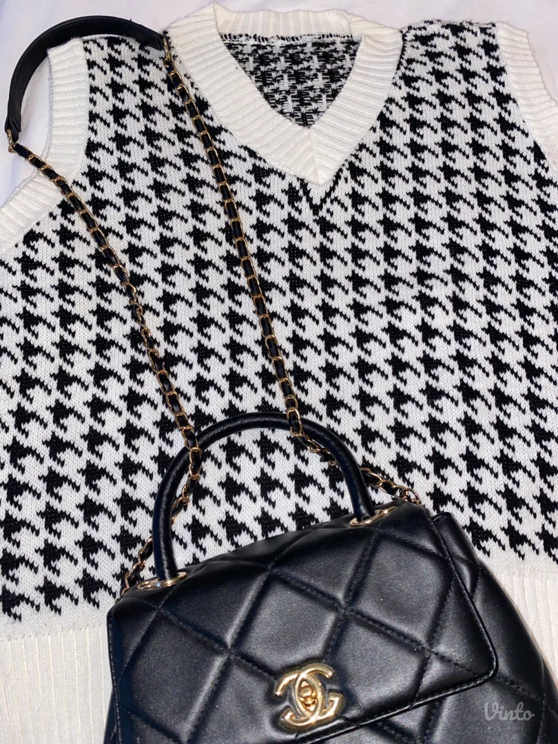 Džemper sa V prorezom na vratu, bez rukava, nov