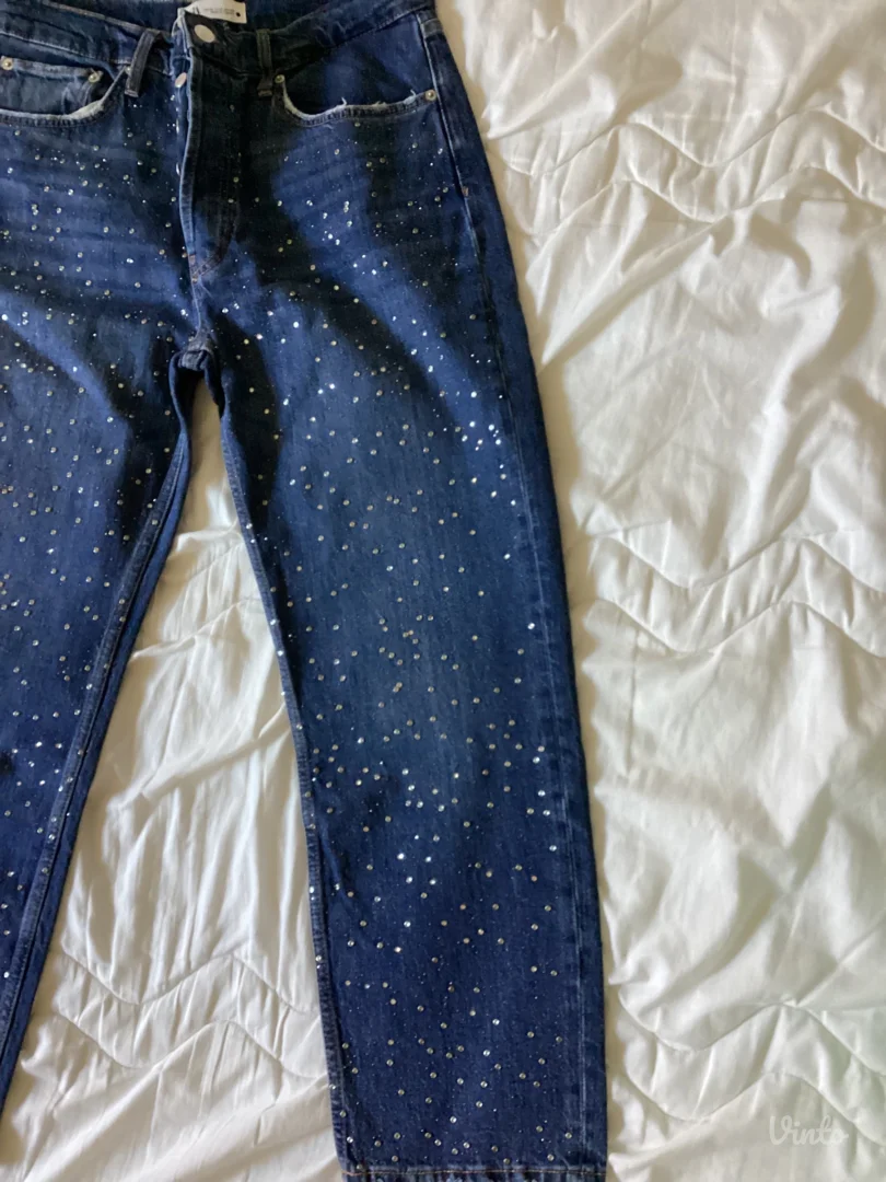 Zara farmerke sa sljokicama