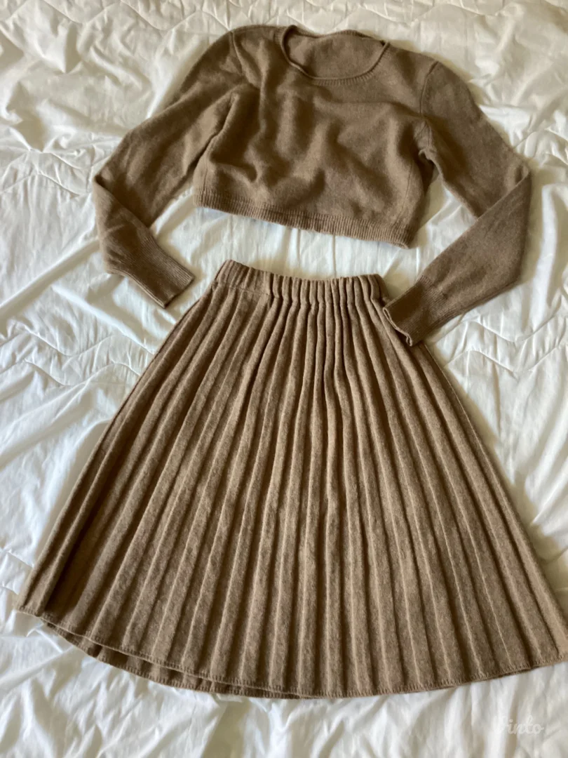 Oui luksuzni komplet od vune