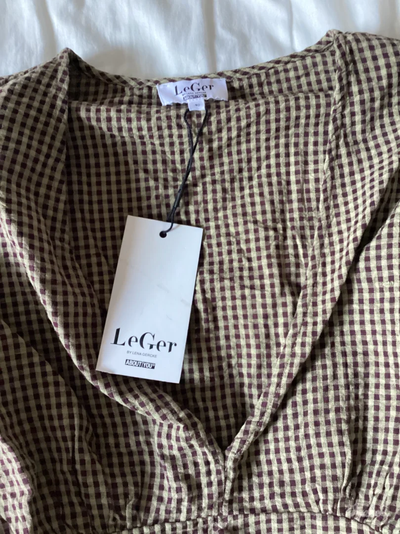 LeGer crop top - Novo sa etiketom