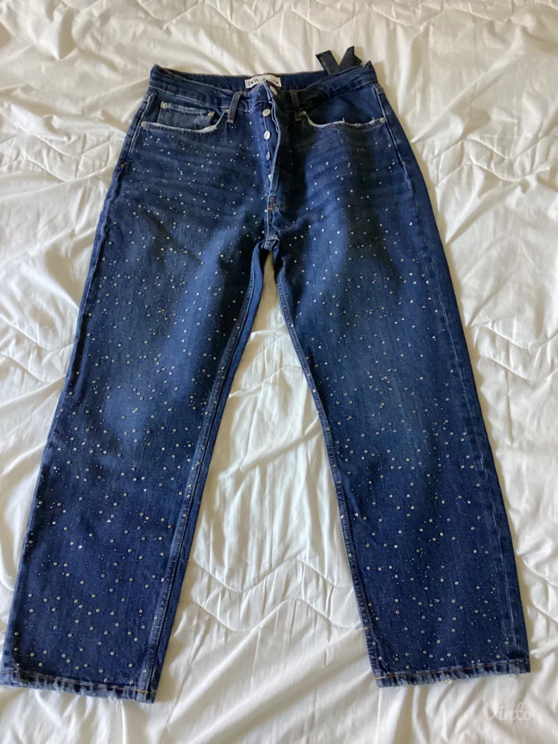 Zara farmerke sa sljokicama