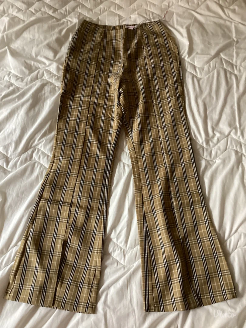 Urban Threads karirane zvonarice - NOVO