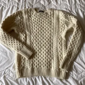 Brendy Melville dzemper - 90% vuna