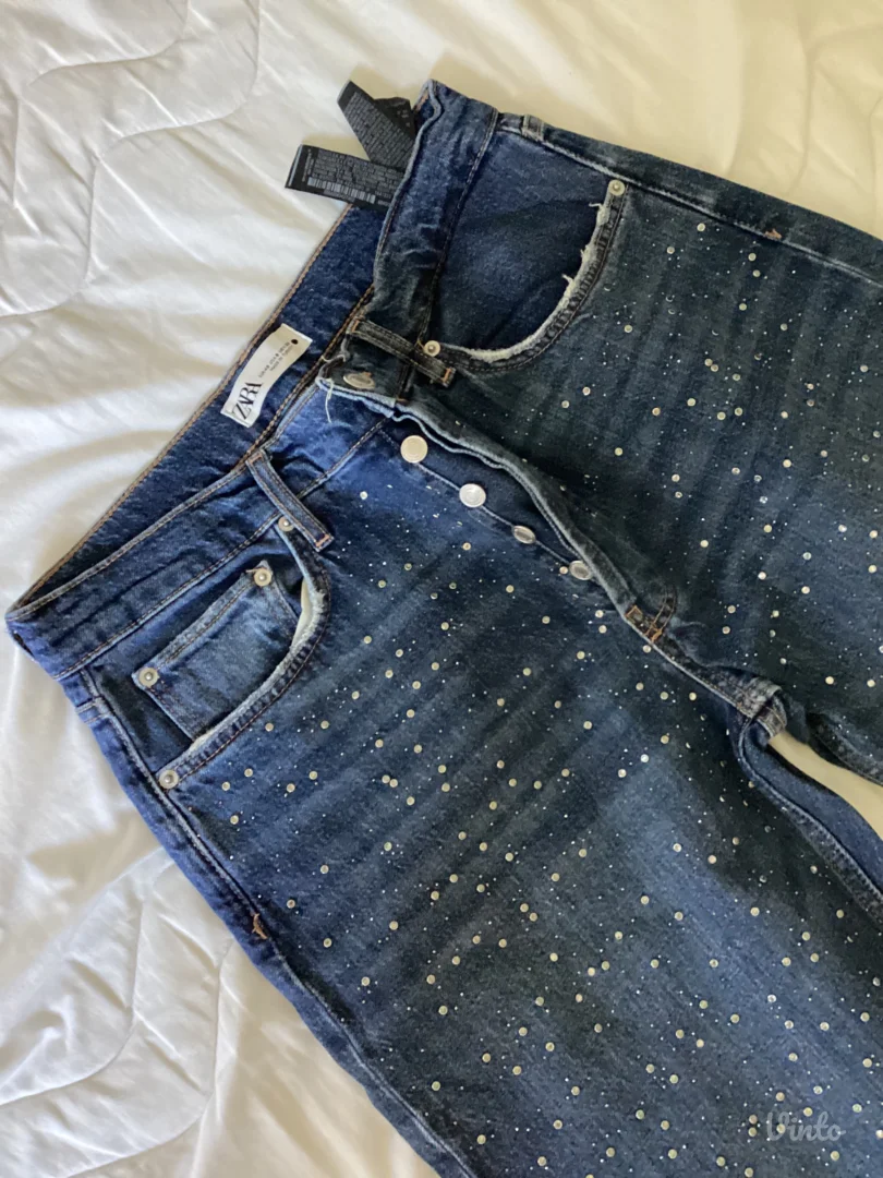 Zara farmerke sa sljokicama