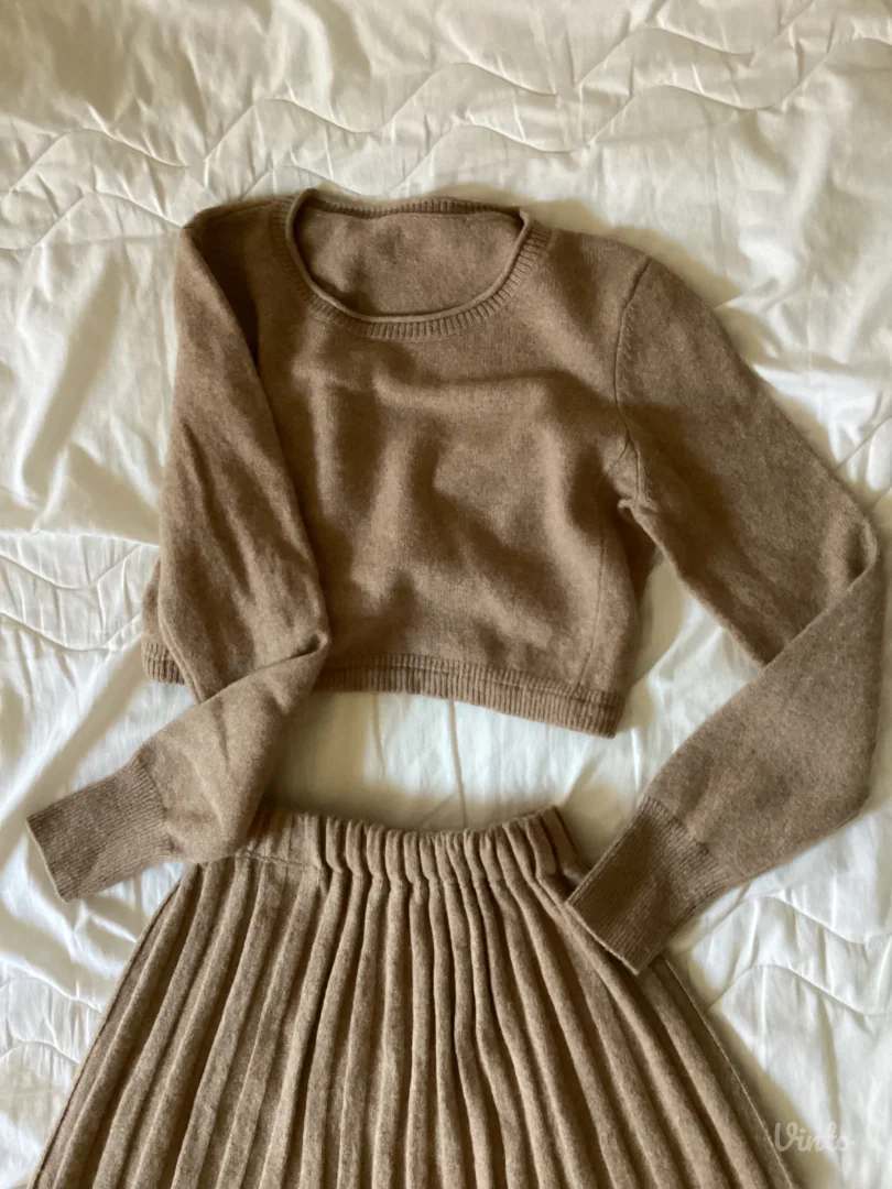 Oui luksuzni komplet od vune