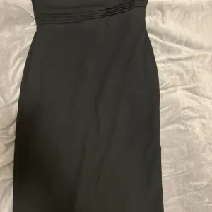Haljina duga elegantna