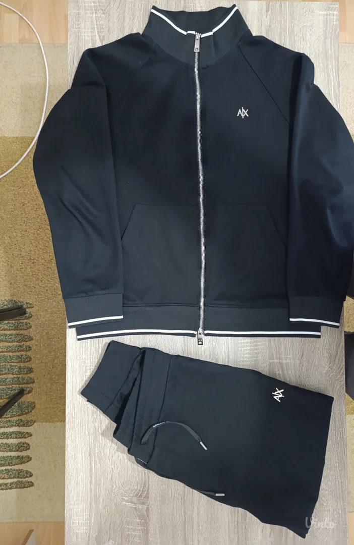 Armani exchange trenerka elegant