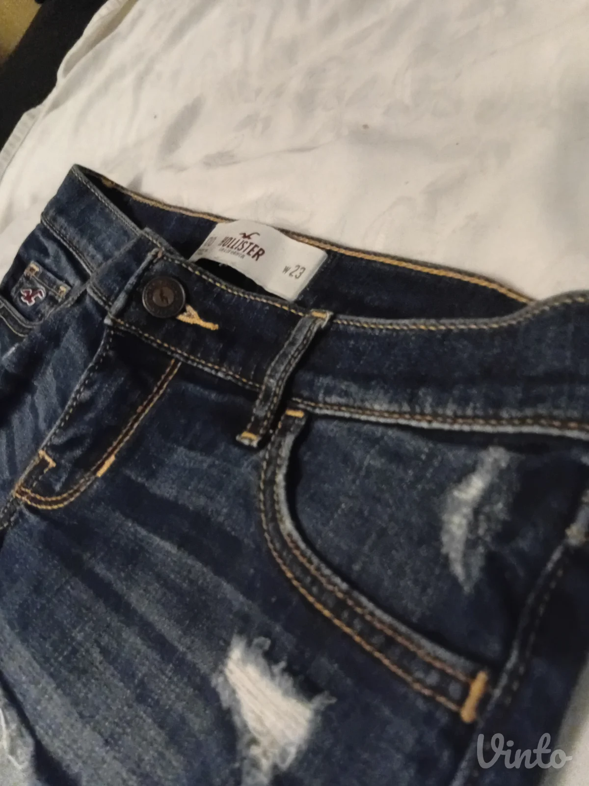 Hollister sorc