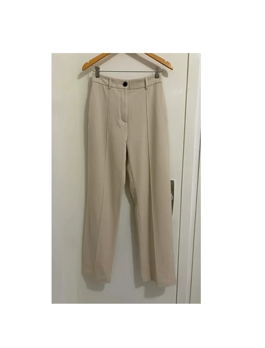 Reserved krem elegantne pantalone