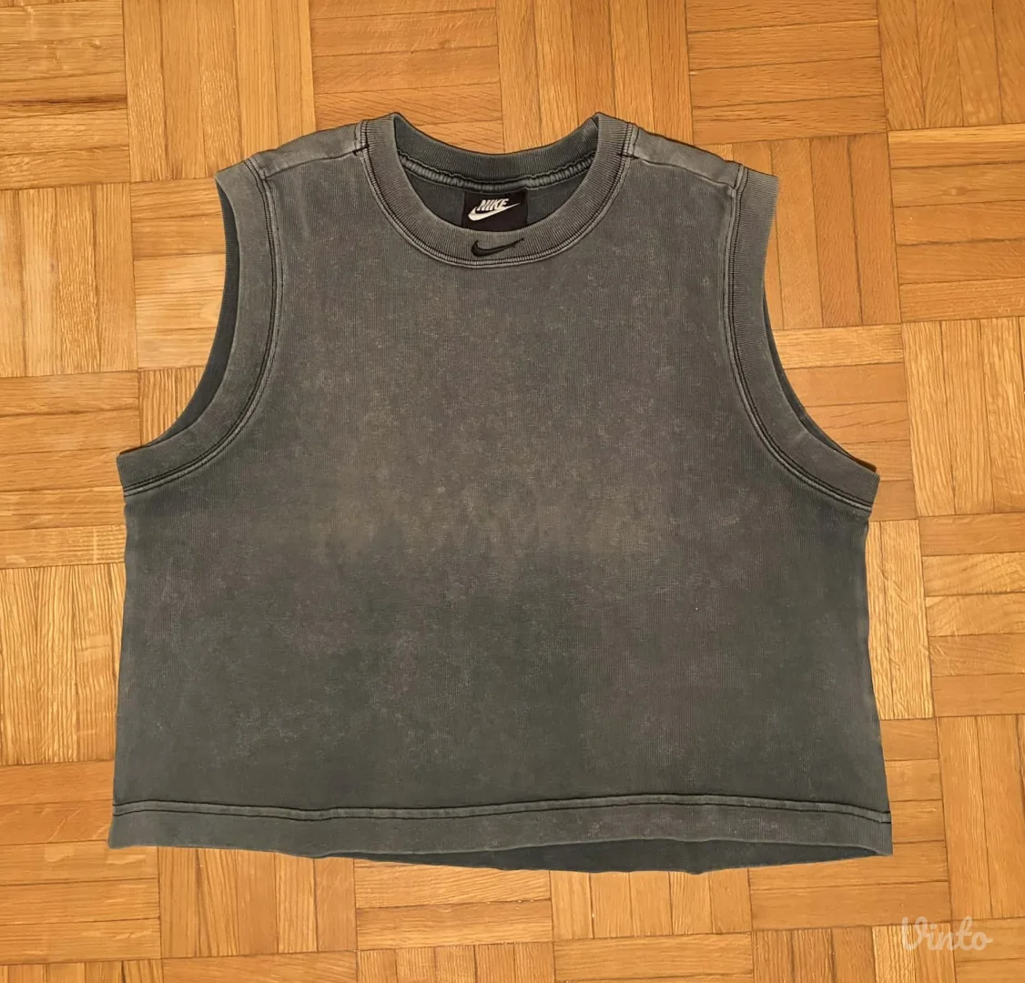 4 Nike crop majice (original)