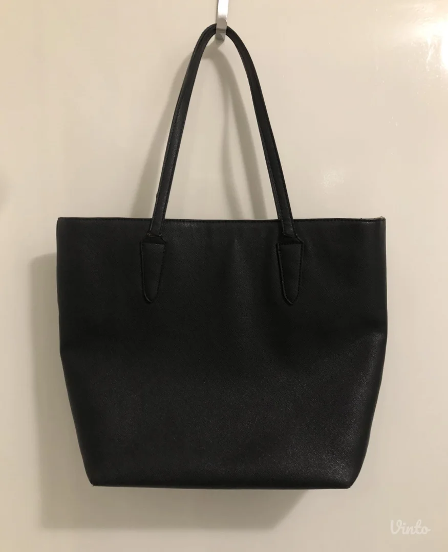 David Jones crna torba