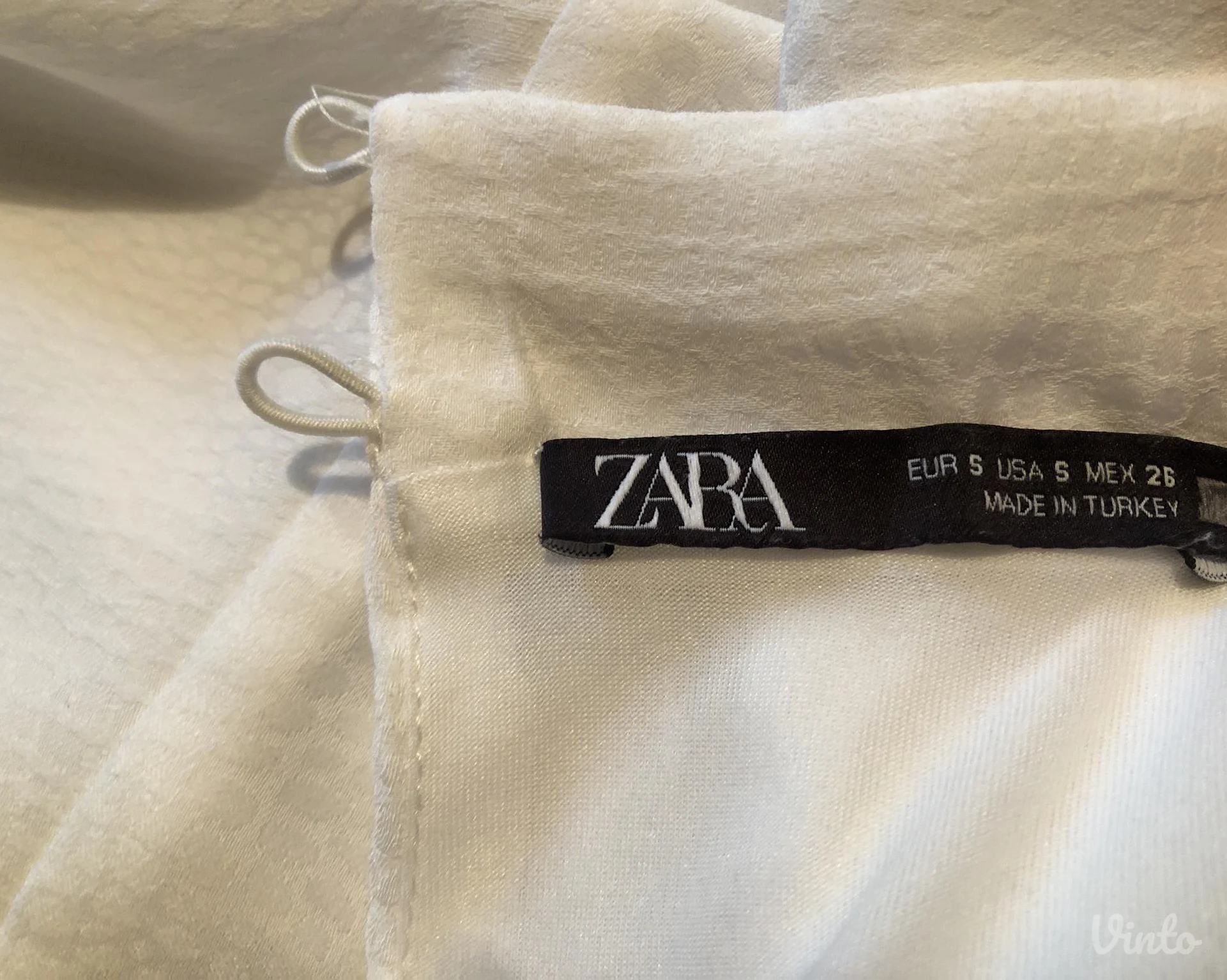 ZARA bela bluza bez rukava