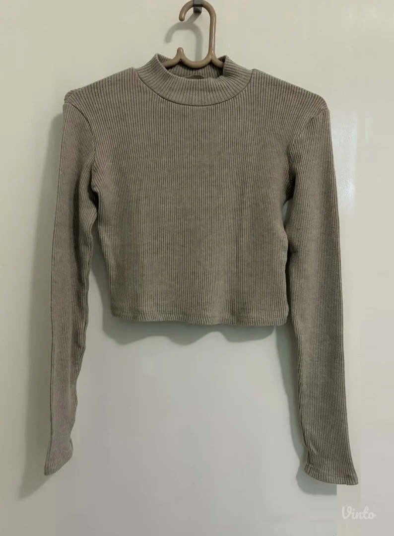 Pull & Bear crop krem polurolka
