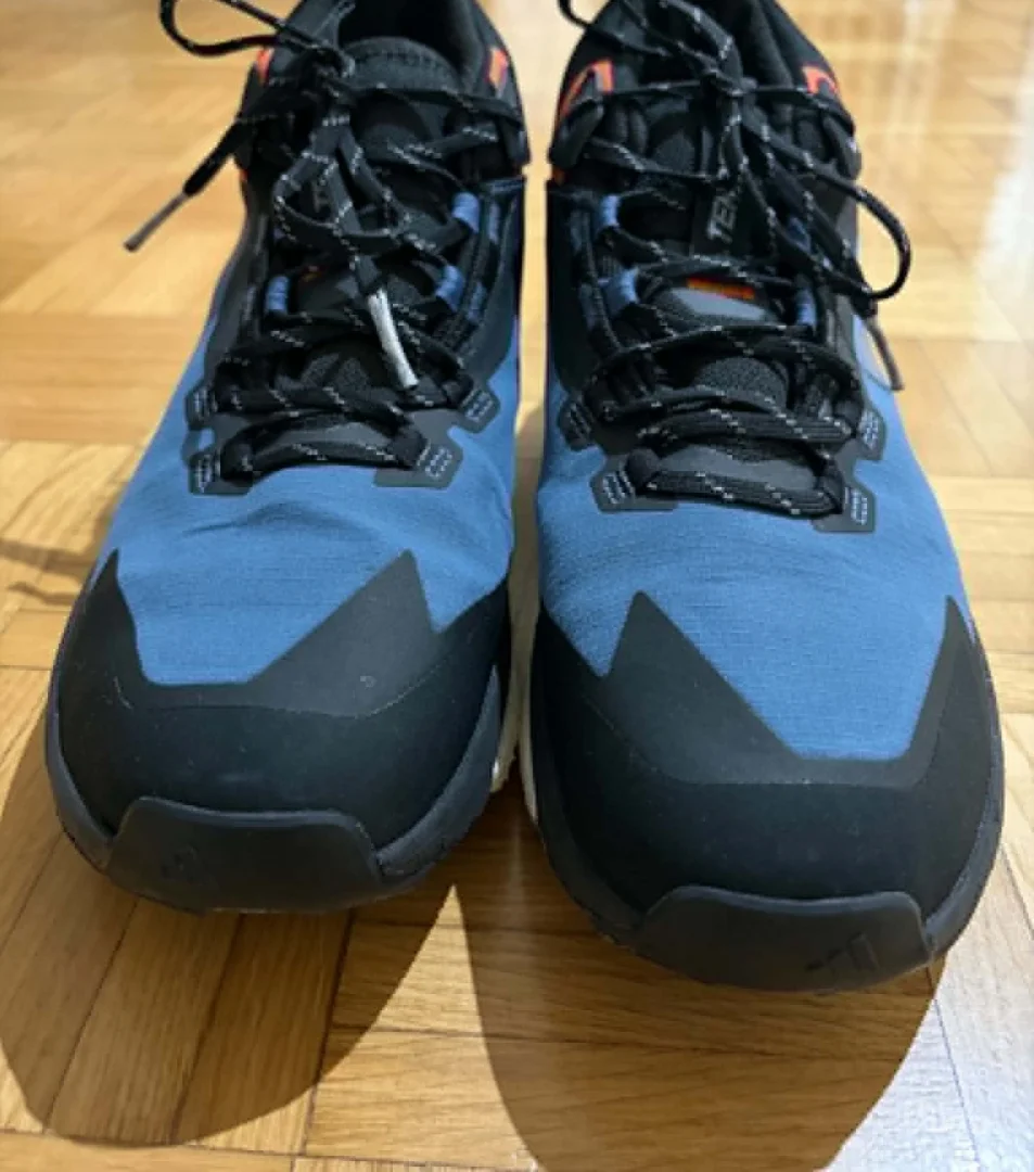 Adidas Terrex Gore-tex muške patike (vel. 42+2/3)