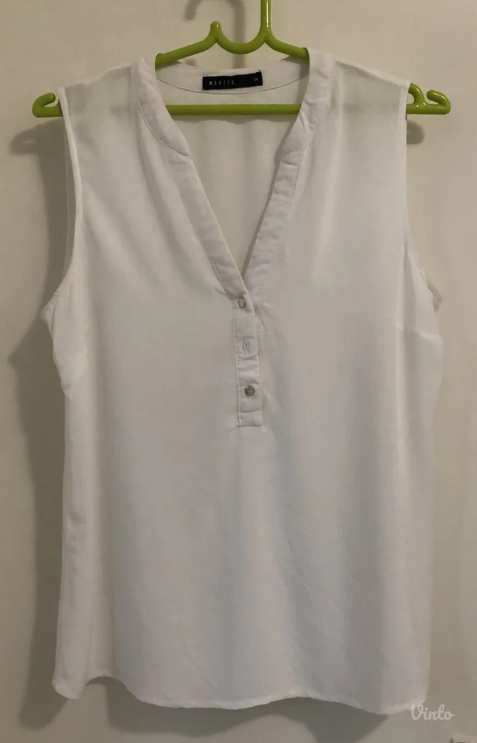 Tanka bela košulja bez rukava (bluza)