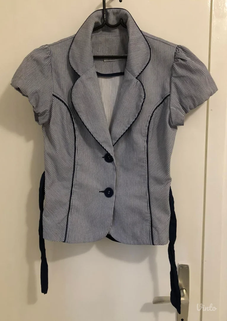 Blejzer kratkih rukava (40/42)