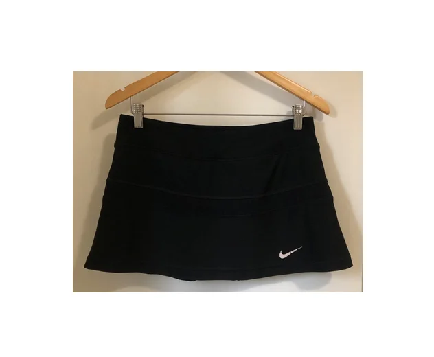 NIKE DRI FIT crna teniska suknjica sa podšortsem