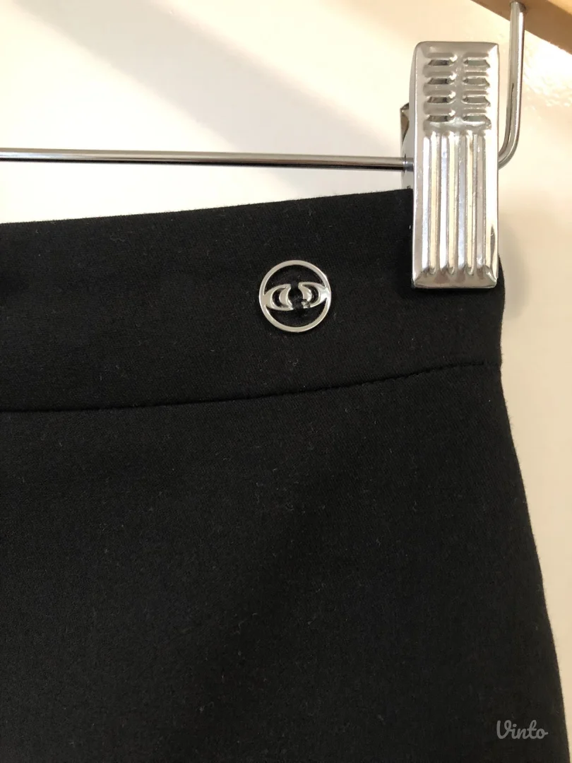 ORSAY crna elegantna uska suknja