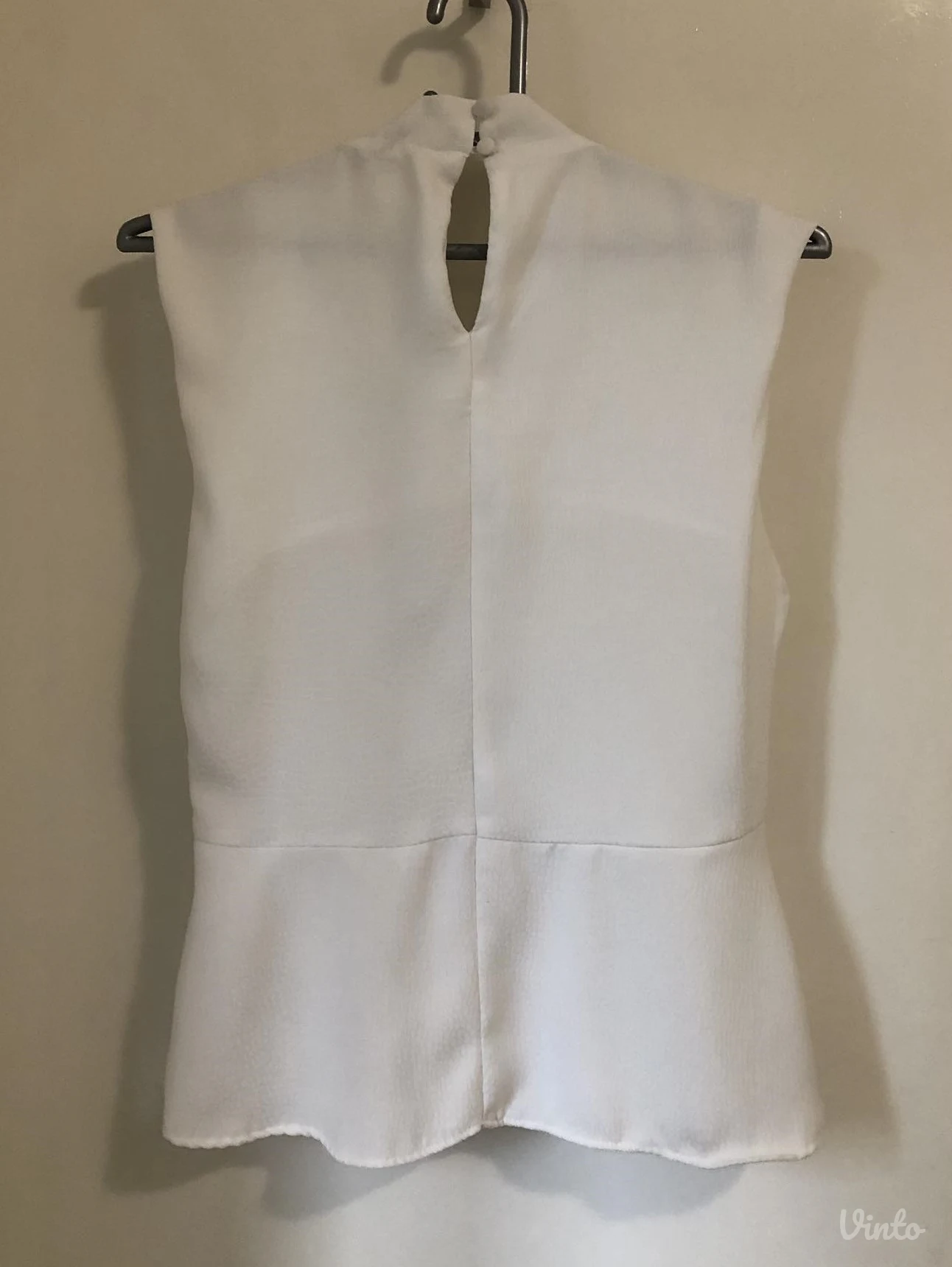 ZARA bela bluza bez rukava