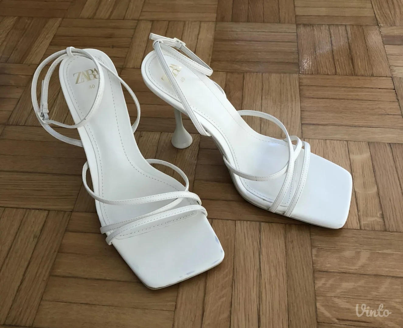 ZARA sandale na štiklu (40)