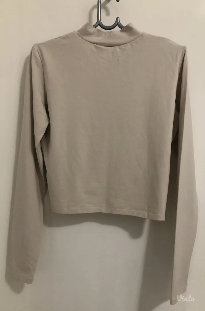 ZARA bež crop majica / polurolka