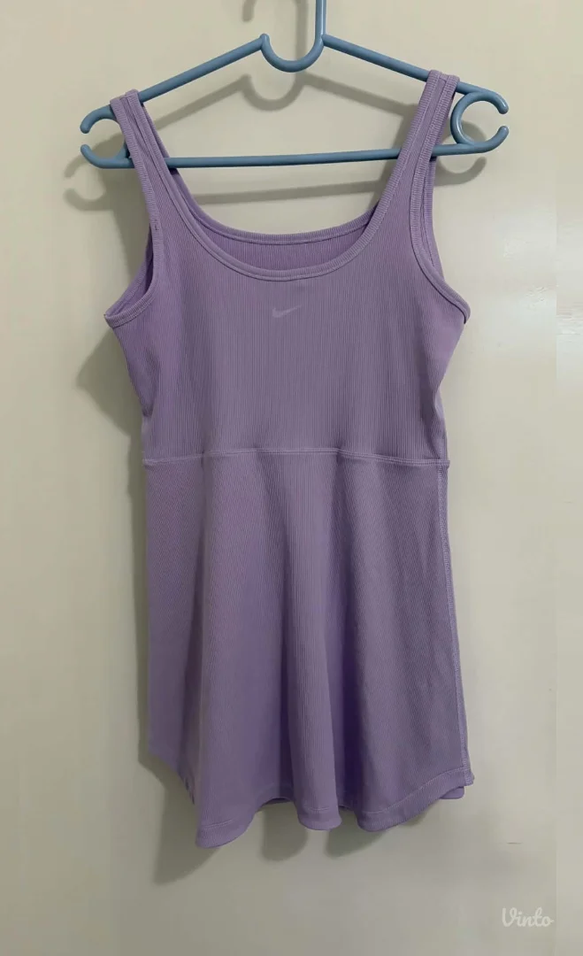 Nike Dri-Fit tenis haljina sa šortsem (nenošena)