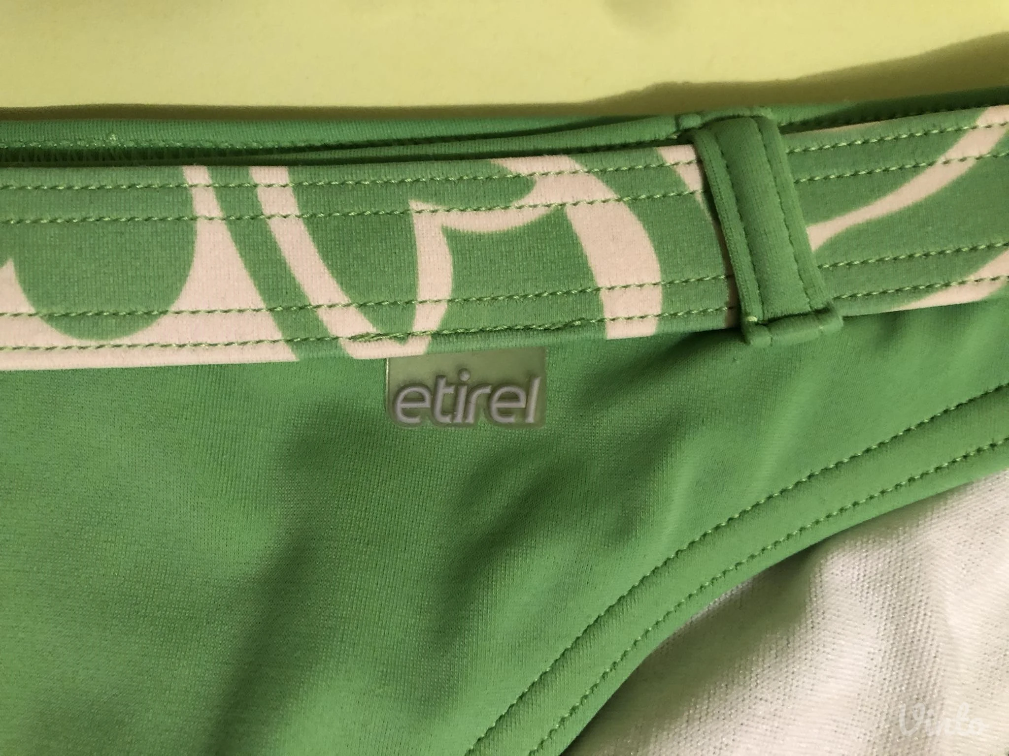 "Etirel" dvodelni kupaći kostim (bikini)