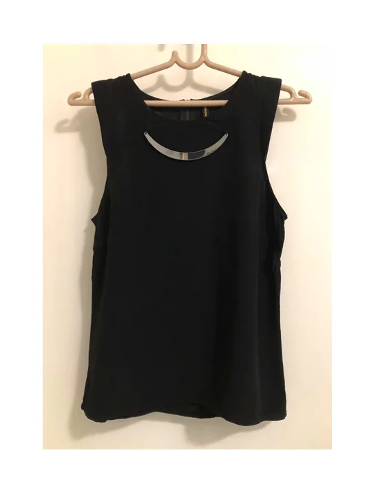 Stradivarius crna bluza bez rukava