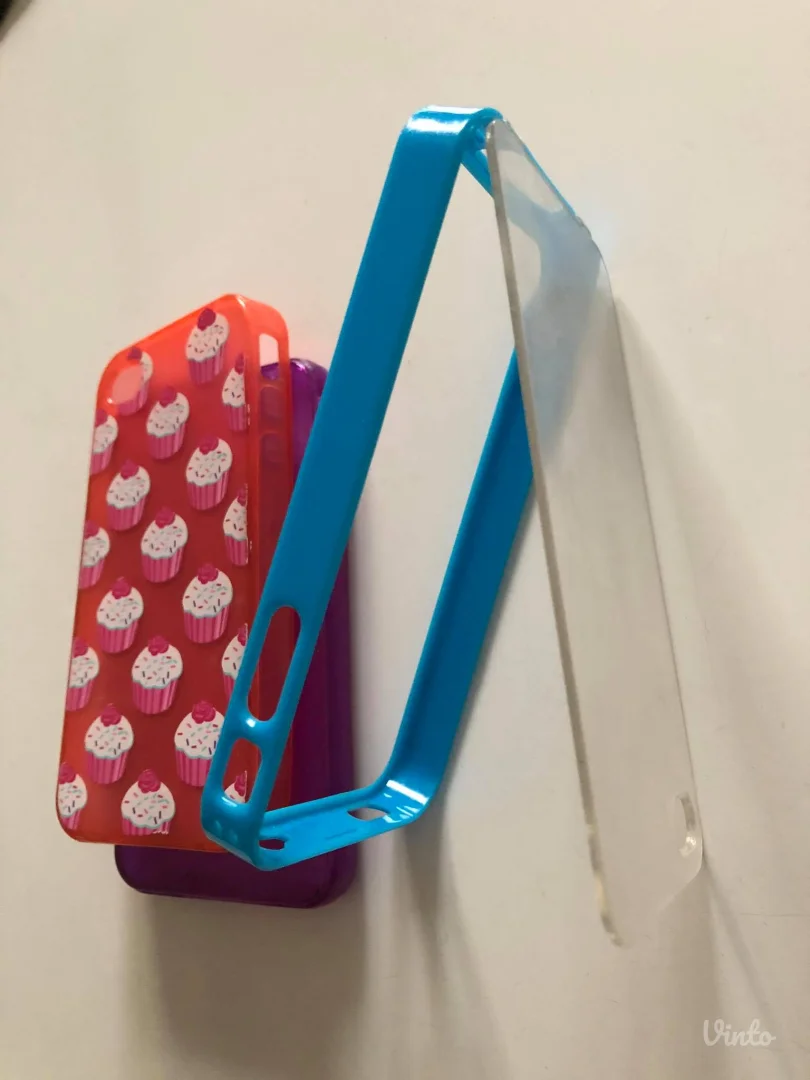 Maske za iPhone 4 (3 komada)