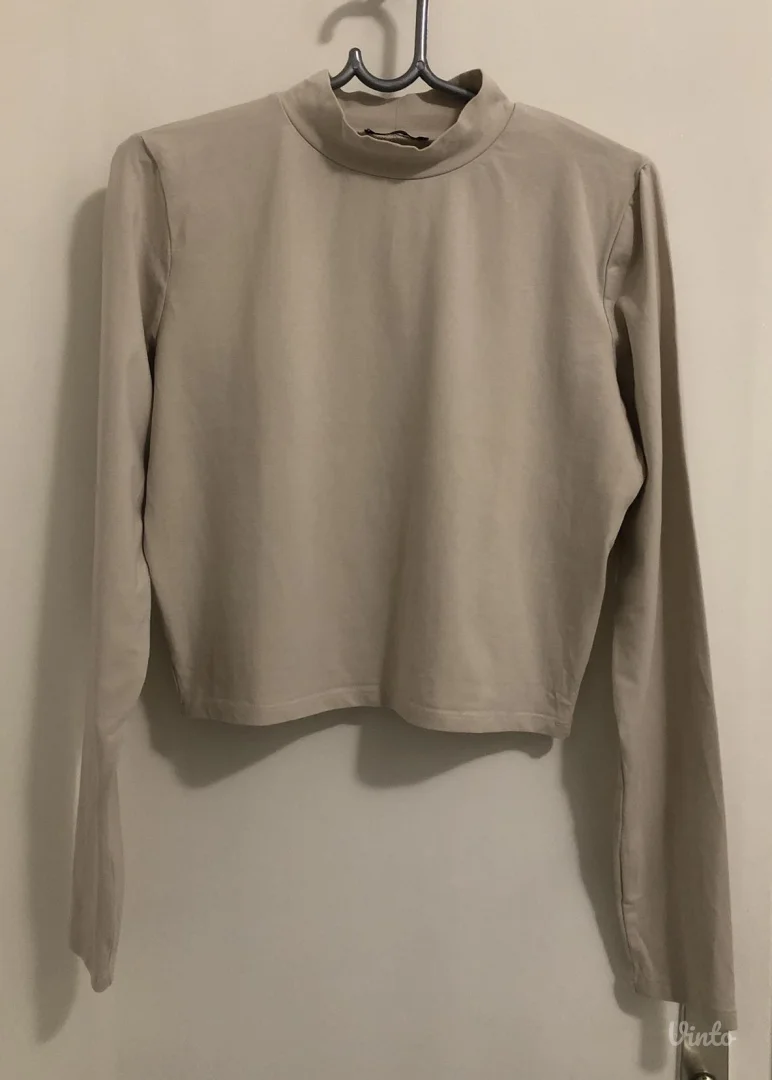 ZARA bež crop majica / polurolka