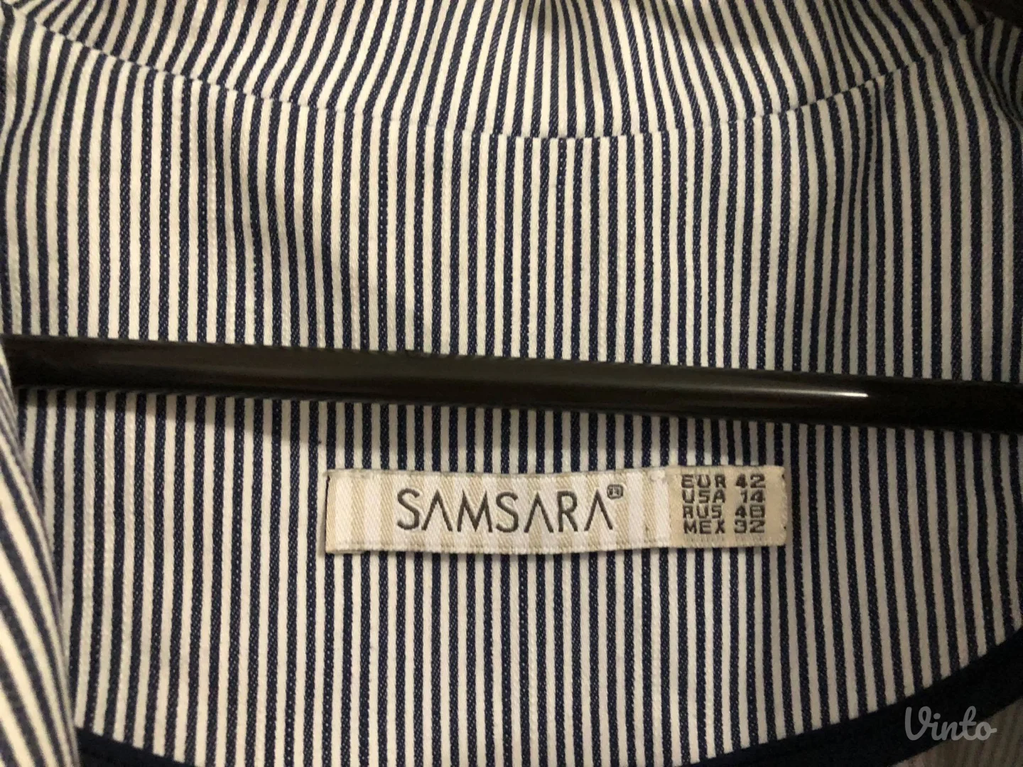 Blejzer kratkih rukava (40/42)