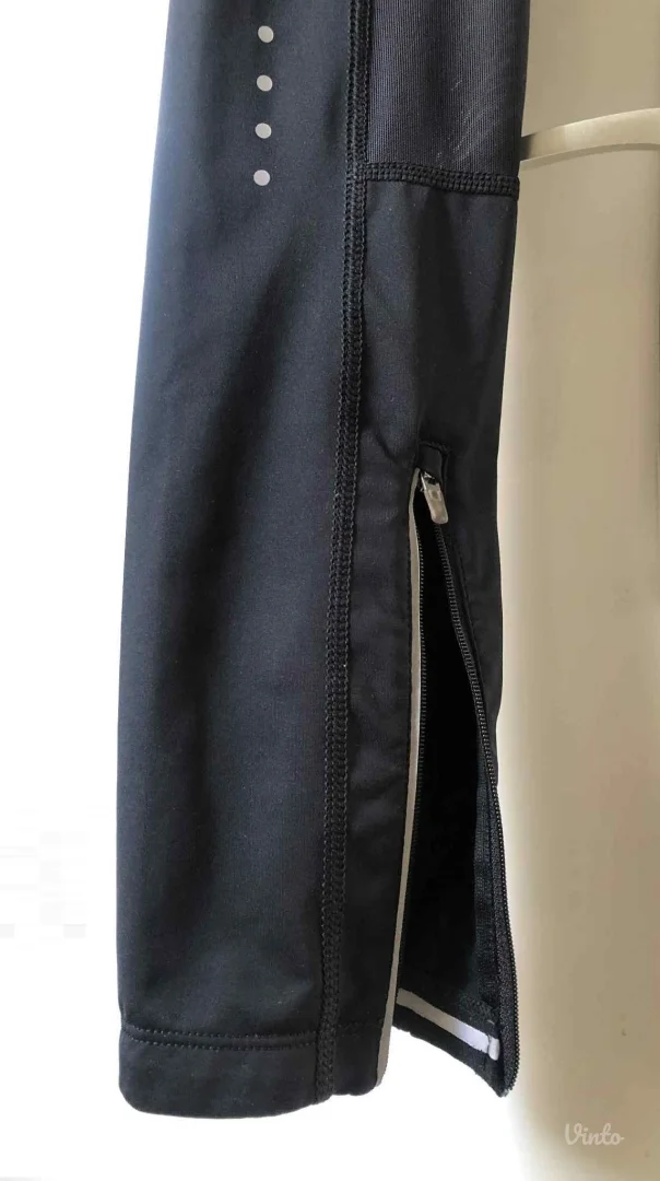 NIKE DRI-FIT crne helanke (sa džepovima)