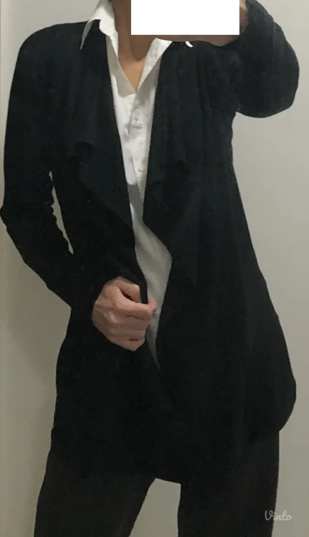 Reserved crni kardigan (džemper)